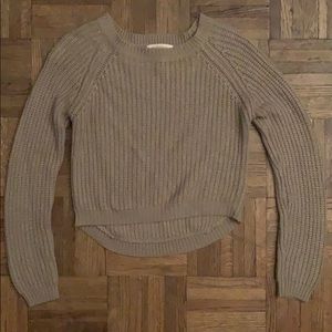 Crop top knit sweater.